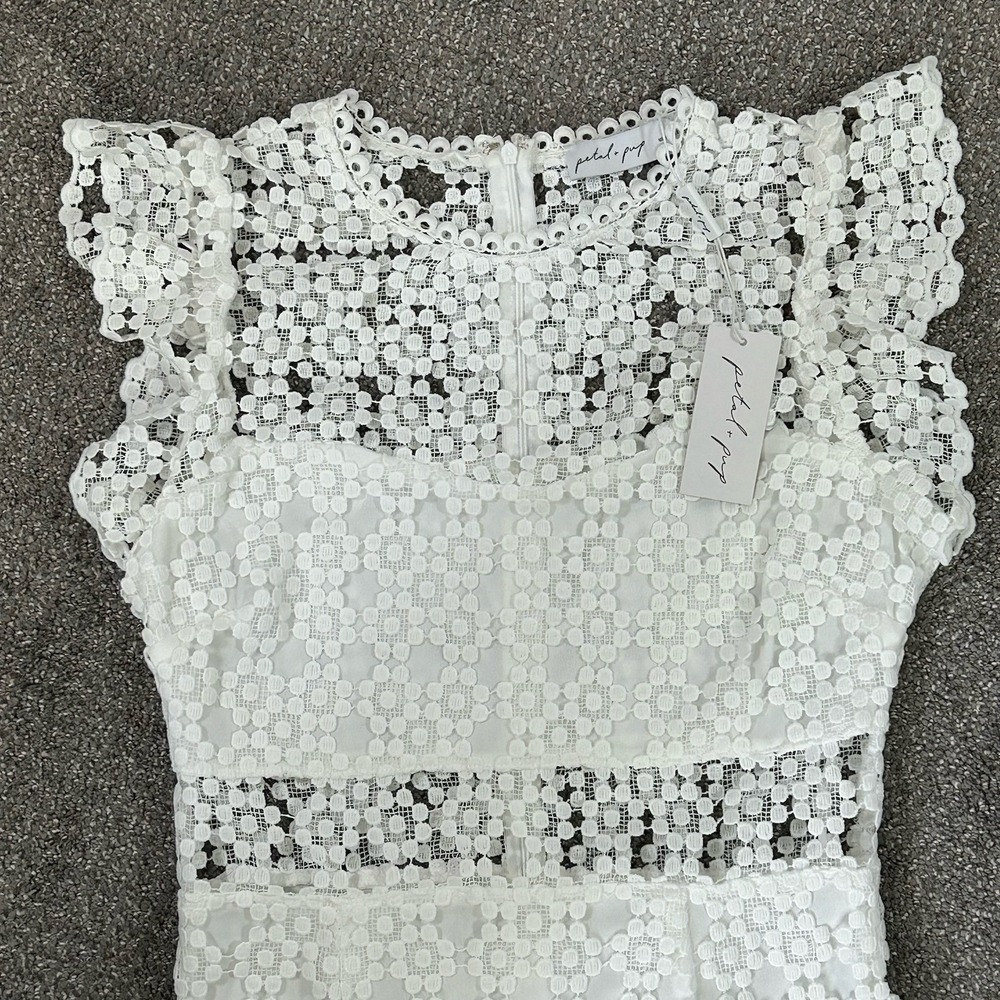 NWT Petal & Pup Lauren White Lace Midi Dress Women's 8- Bridal Shower Graduation - Picture 10 of 15